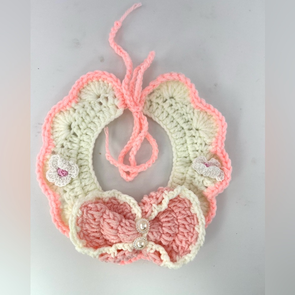Handmade crocheted pet collar